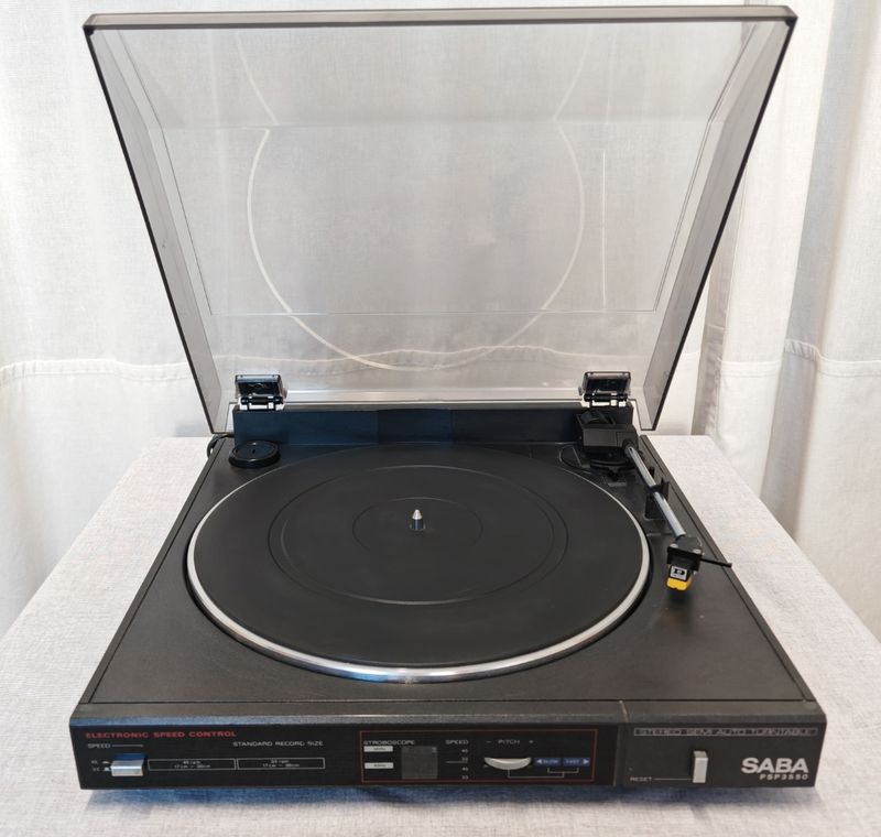 Tocadiscos SABA PSP-3550