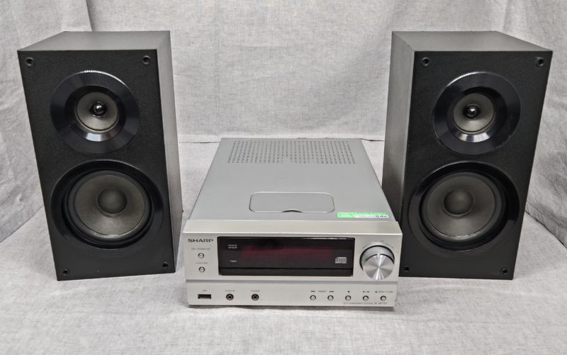 Minicadena Sharp XL-HF151 - CD, Radio