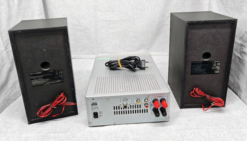 Minicadena Sharp XL-HF151 - CD, Radio