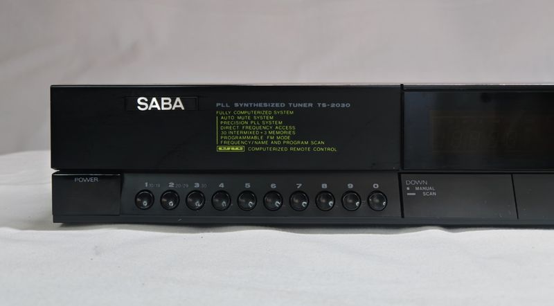 Тюнер Saba TS-2030