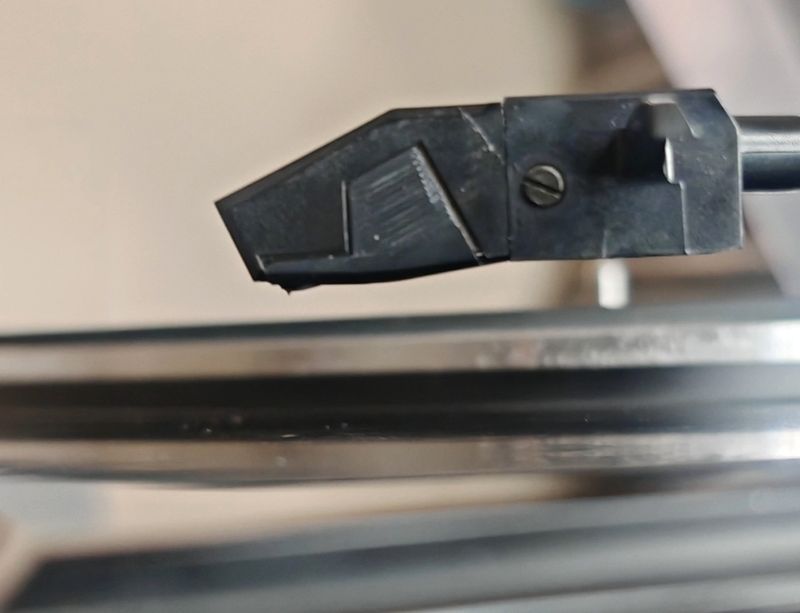 Tocadiscos AKIYAMA HT-501B