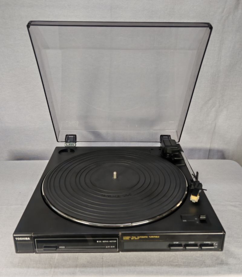 Tocadiscos Toshiba SR-3647 Automático