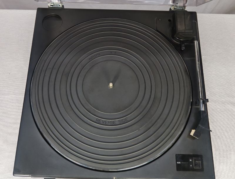 Tocadiscos Toshiba SR-3647 Automático
