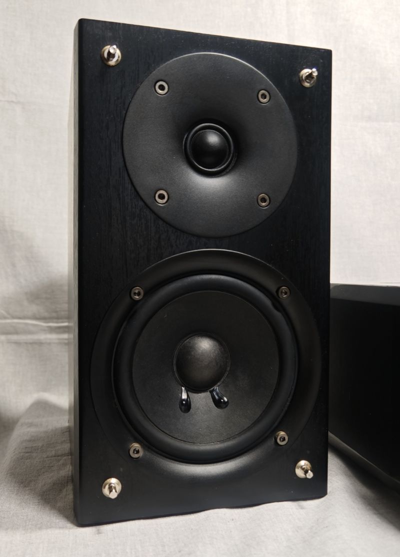 Amplificador integrado a váluvas Philips MCM906