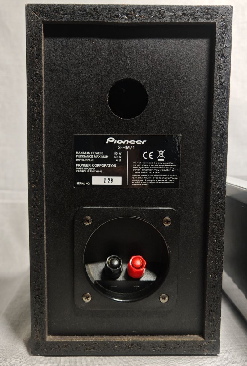 Amplificador integrado a váluvas Philips MCM906