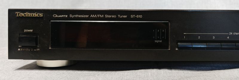 Тюнер Technics ST-610 Quartz