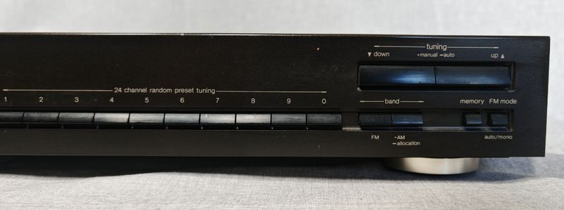 Тюнер Technics ST-610 Quartz