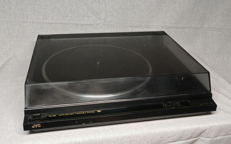 Tocadiscos JVC AL-A151