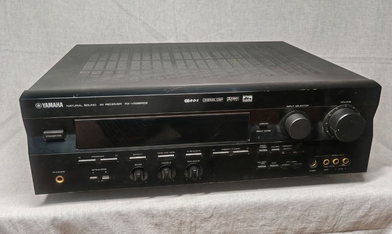 Amplificador Yamaha RX-V596RDS, bluetooth opcional