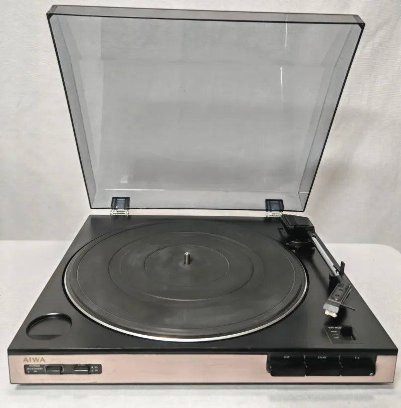 Tocadiscos Aiwa PX-E77 con preamplificador