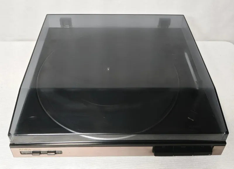 Tocadiscos Aiwa PX-E77 con preamplificador