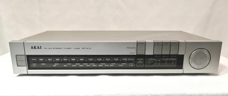 Sintonizador AKAI AT-K1L FM AM Stereo