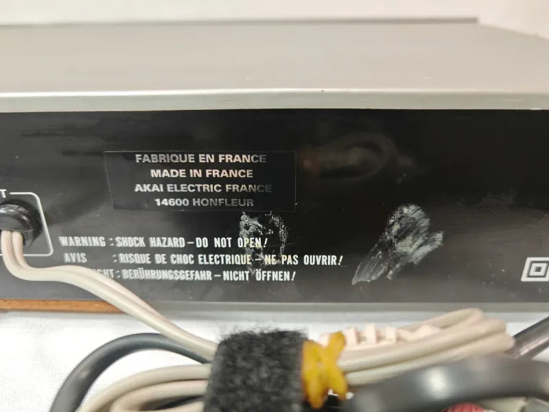 Sintonizador AKAI AT-K1L FM AM Stereo