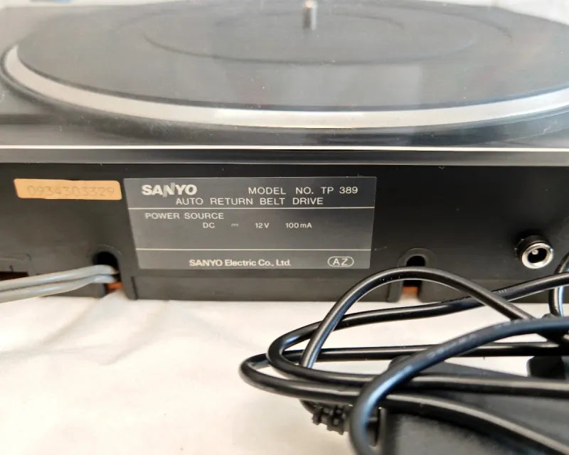 Tocadiscos Sanyo TP-389 Negro