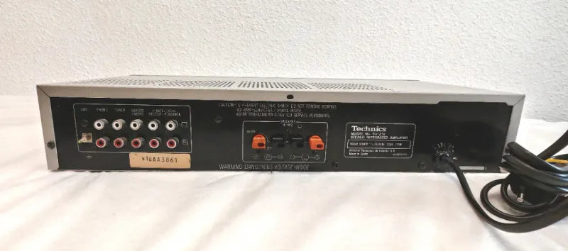 Amplificador Technics SU-Z15 Plata