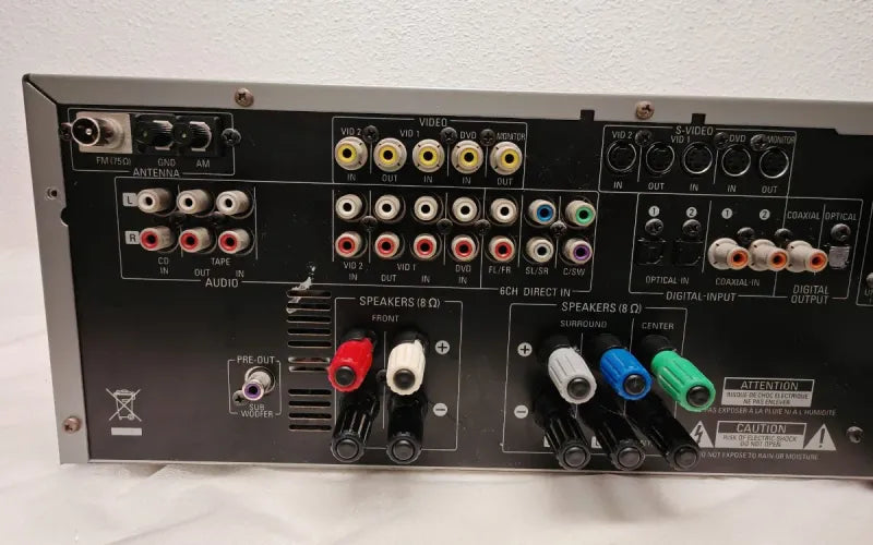 Amplificador Harman Kardon AVR 130