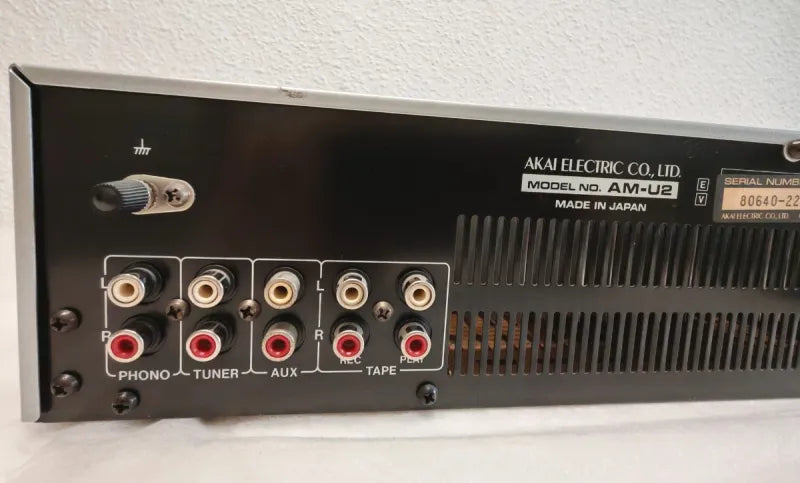 Amplificador Akai AM-U2 Stereo Integrado