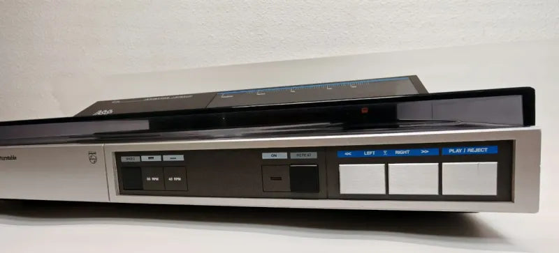 Tocadiscos Philips FP-146 Tangencial Automático