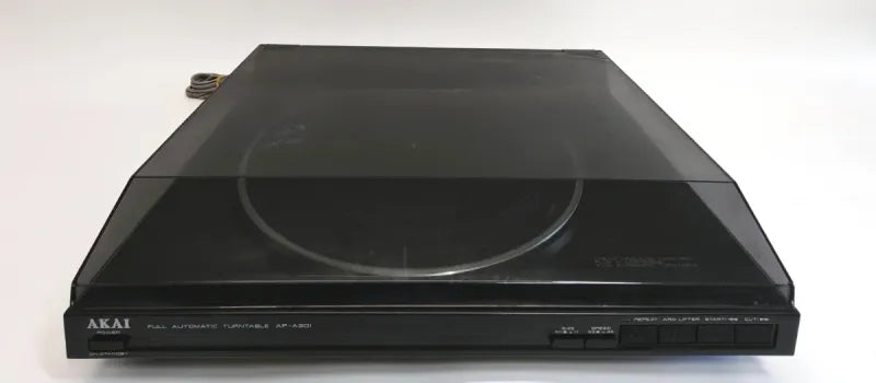 Tocadiscos AKAI AP-A301 Tangencial Automático