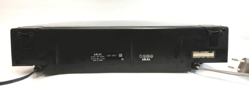 Tocadiscos AKAI AP-A301 Tangencial Automático