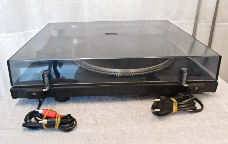 Tocadiscos Unitra GS 440 automático