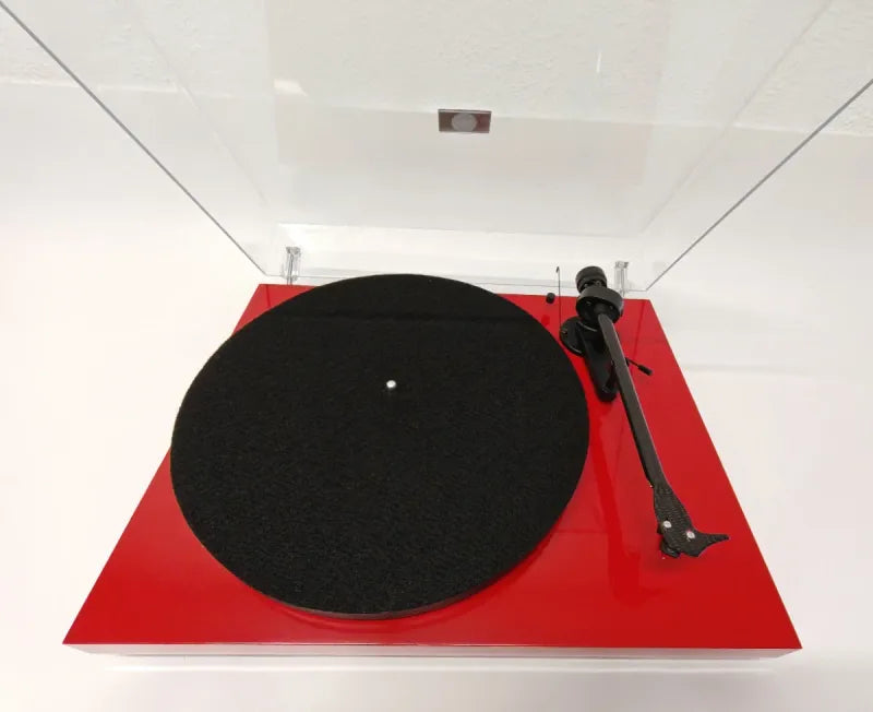 Pro-Ject Debut Carbon Turntable Red