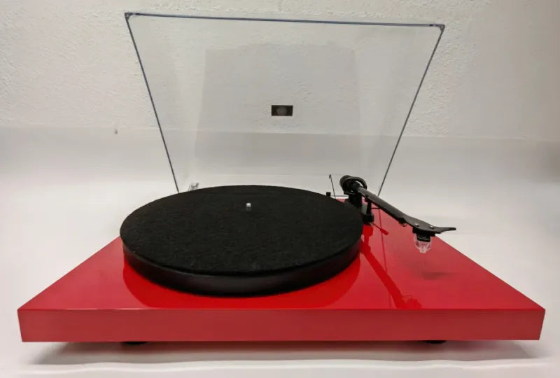 Pro-Ject Debut Carbon Turntable Red