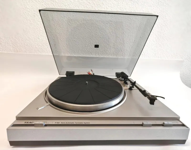 Tocadiscos Teac P-50 Semiautomático