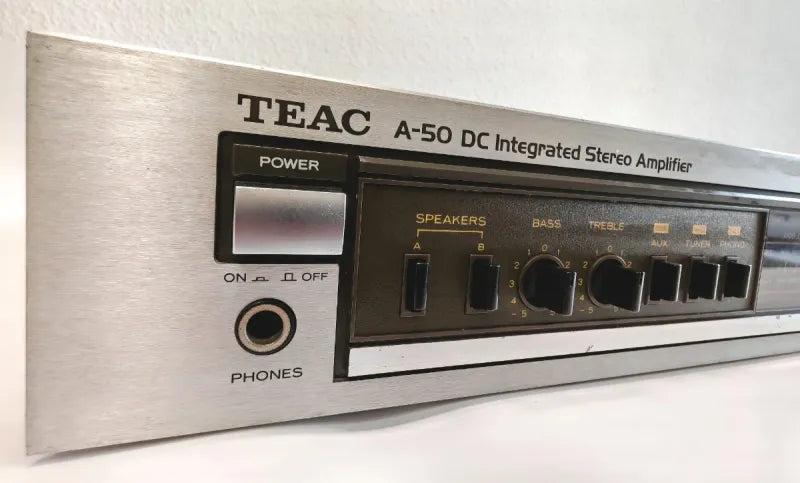 Amplificador Estéreo Integrado TEAC A-50 DC