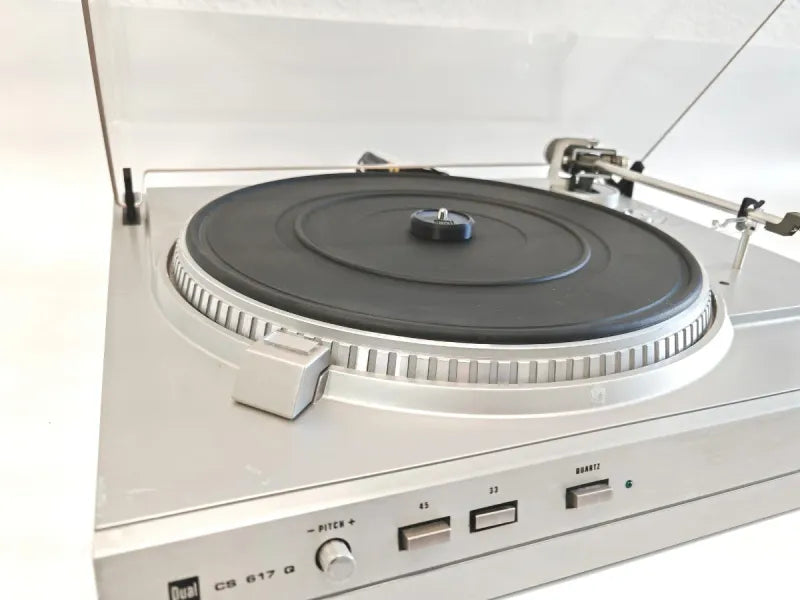 Tocadiscos Dual CS-617 Q Plata Direct Drive