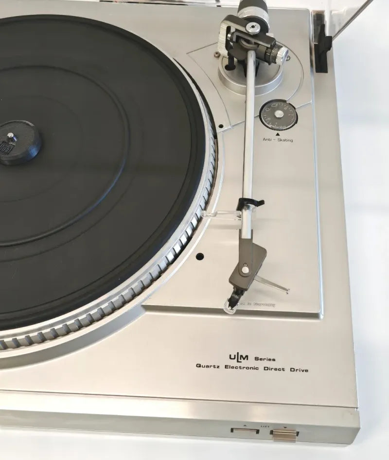 Tocadiscos Dual CS-617 Q Plata Direct Drive