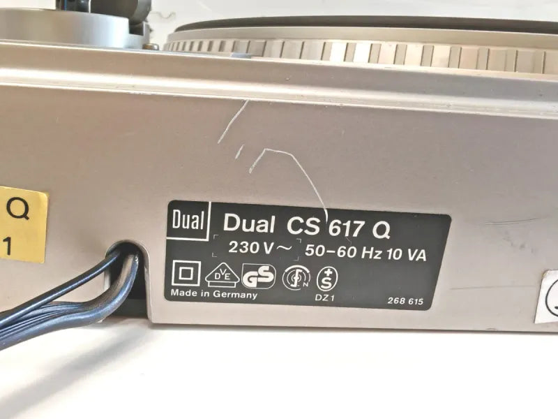 Tocadiscos Dual CS-617 Q Plata Direct Drive