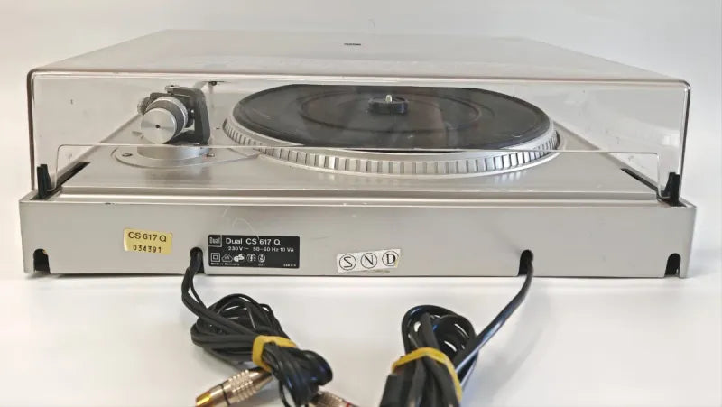 Tocadiscos Dual CS-617 Q Plata Direct Drive
