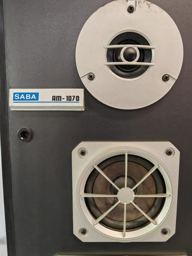 Altavoces SABA AM-1070 HiFi