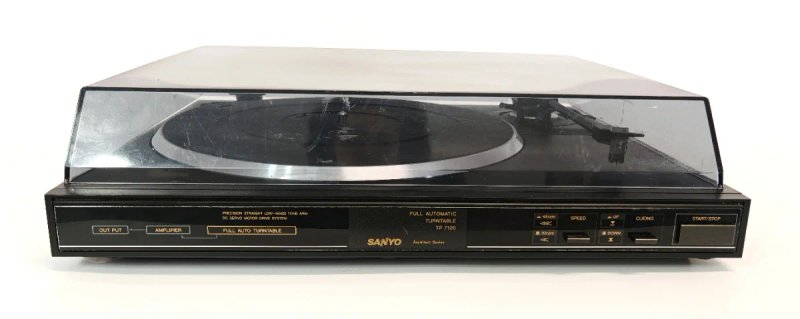 Tocadiscos Sanyo TP 7120 Automático