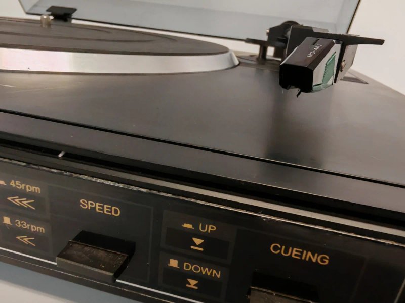 Tocadiscos Sanyo TP 7120 Automático