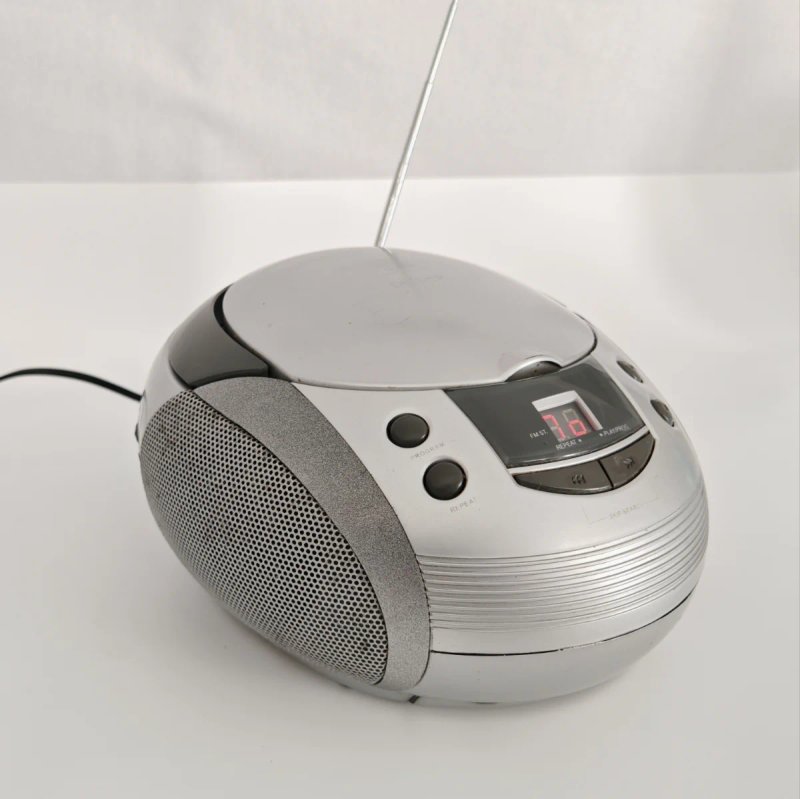 Reproductor CD Radio Denver TC-18C AUX
